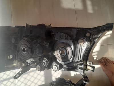 land cruiser V8 2008 original HEADLIGHTS pair