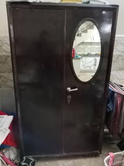wardrobe