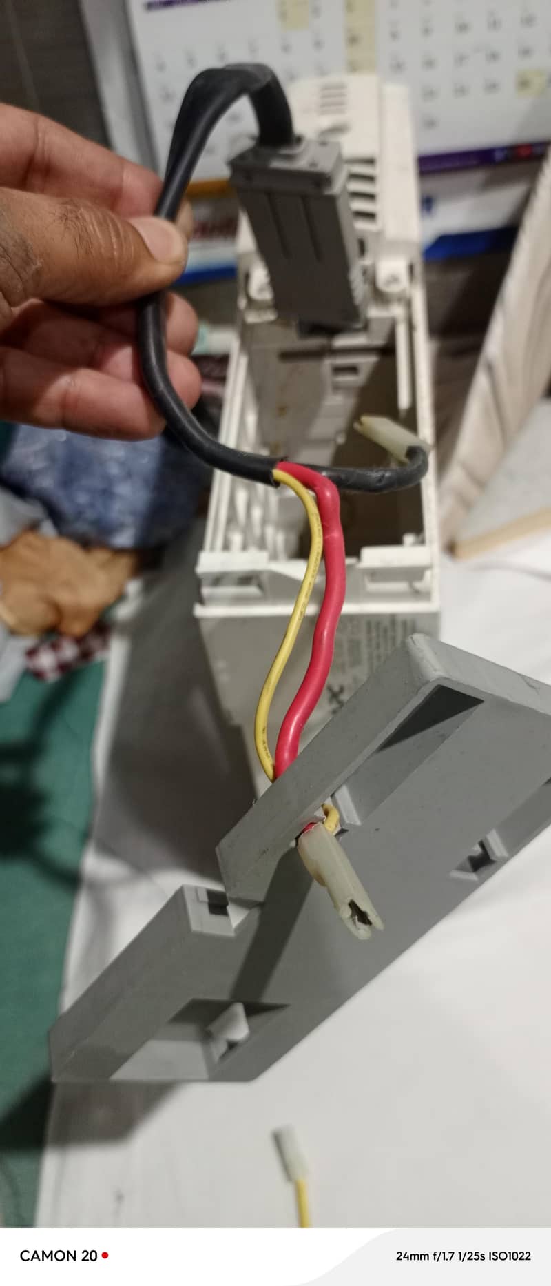 APC UPS branded 2