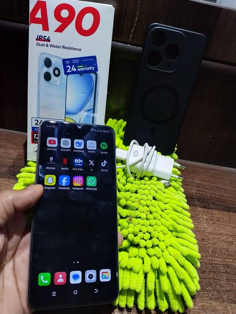 Itel A90 1