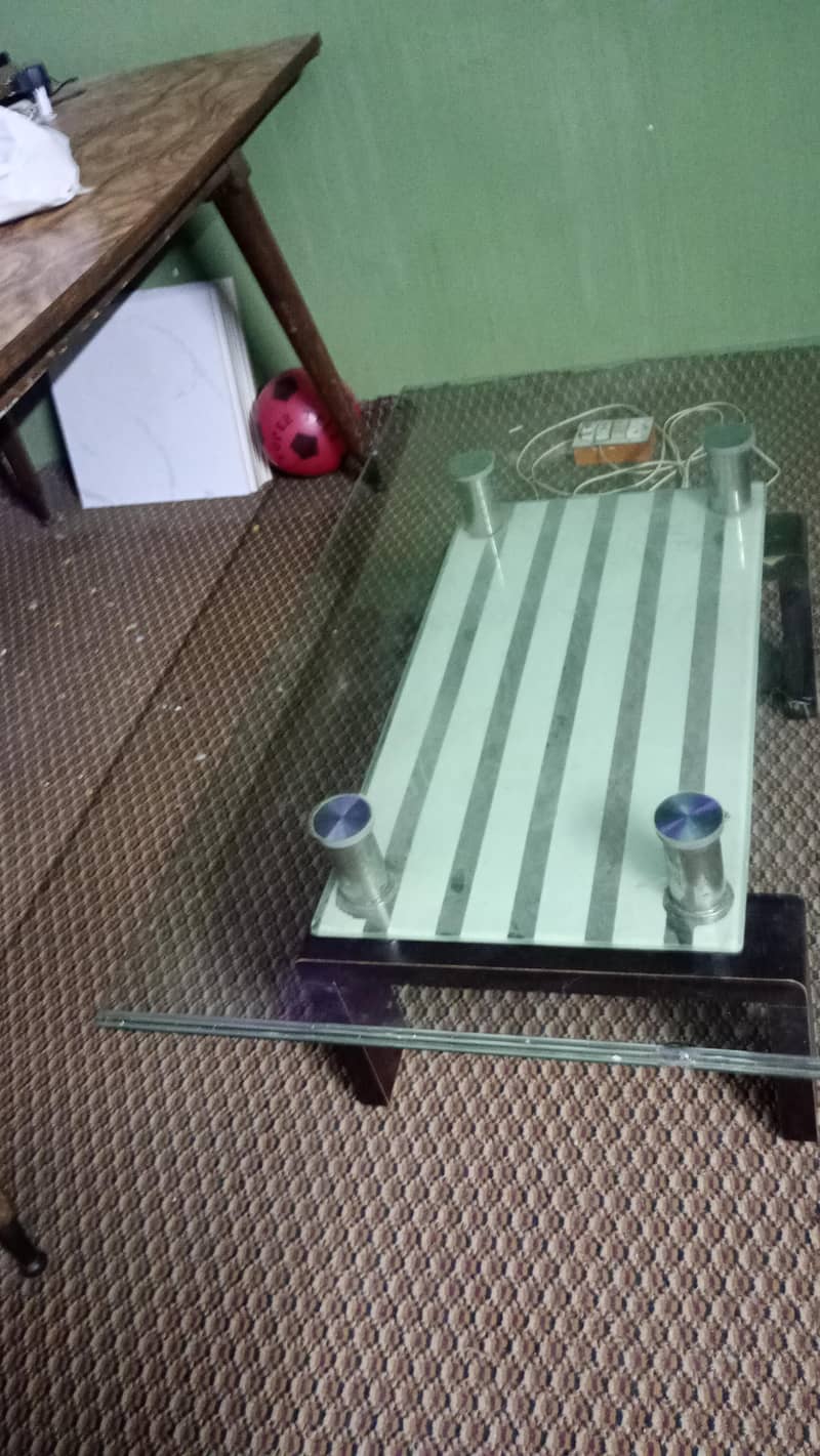 Center table 1
