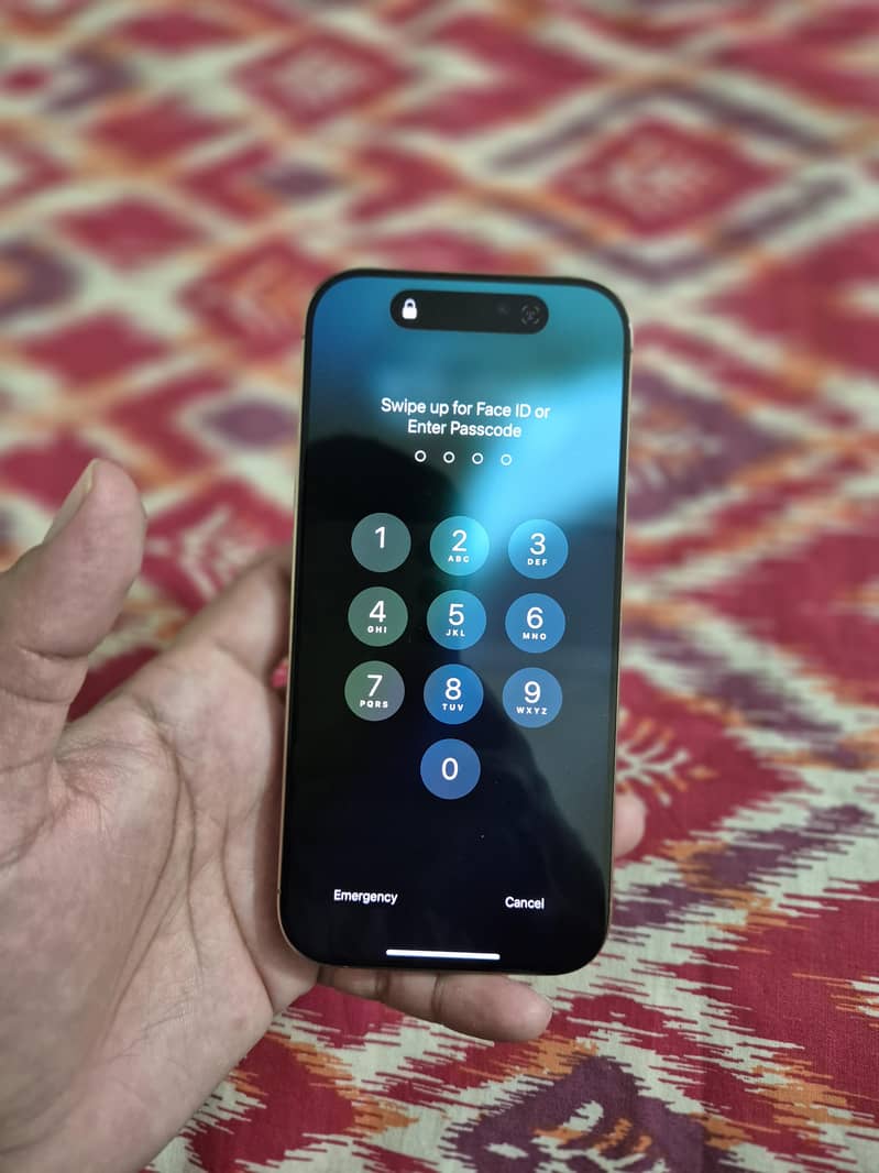 iphone 16 pro 3