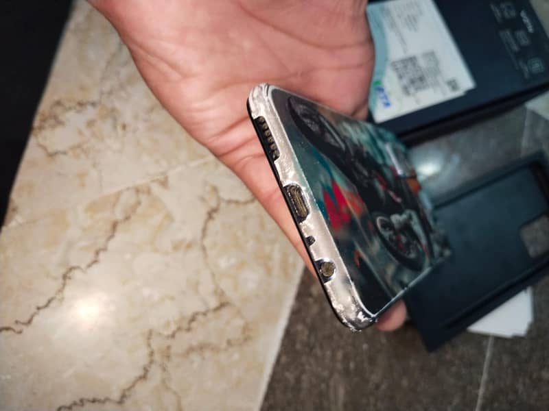 Vivo V21e 6
