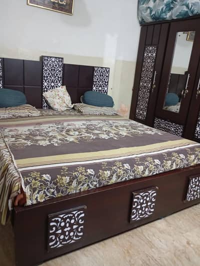 bedroom set