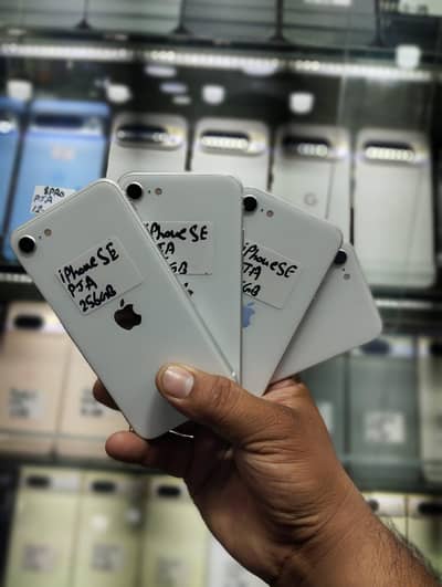 IPHONE SE 2020 256GB PTA APPROVED