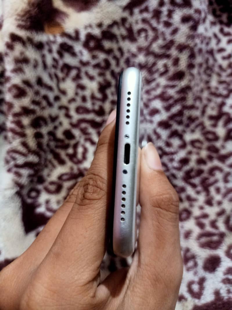 iphone 11 2