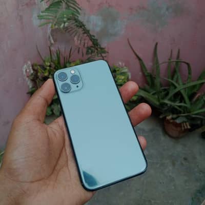 iphone 11 pro 64gb FACTORY UNLOCKED