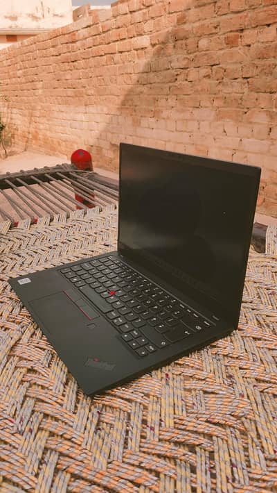Lenovo Thinkpad X1 carbon [Core i5 10th generation]
