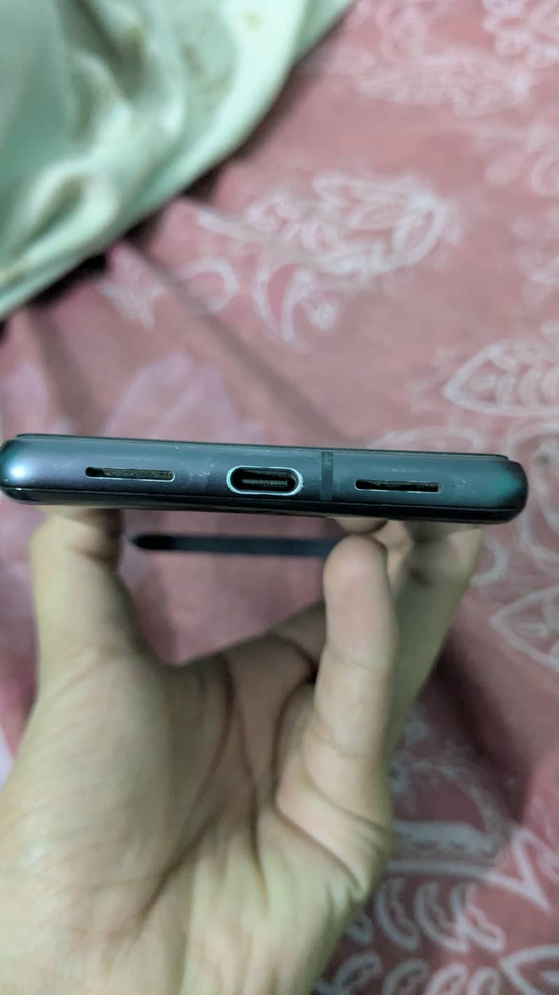 Google pixel 7    8/128 5