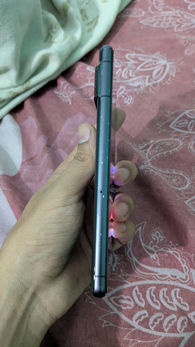 Google pixel 7    8/128 6