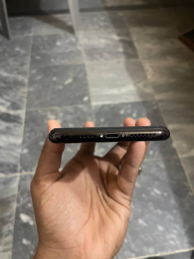 iPhone 11 Pro Max 2