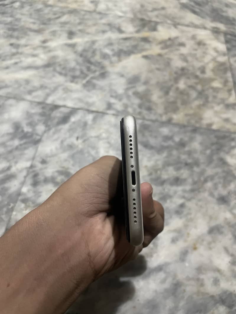 Iphone 11 6