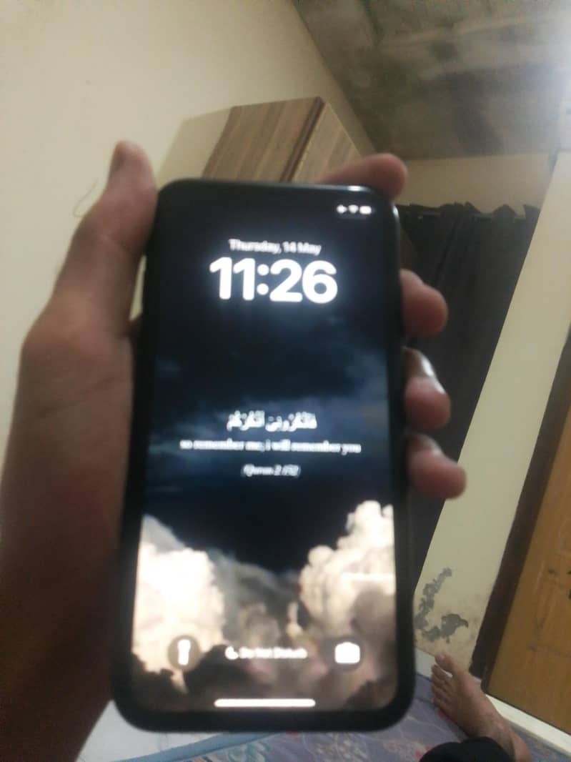 iphone xr 4