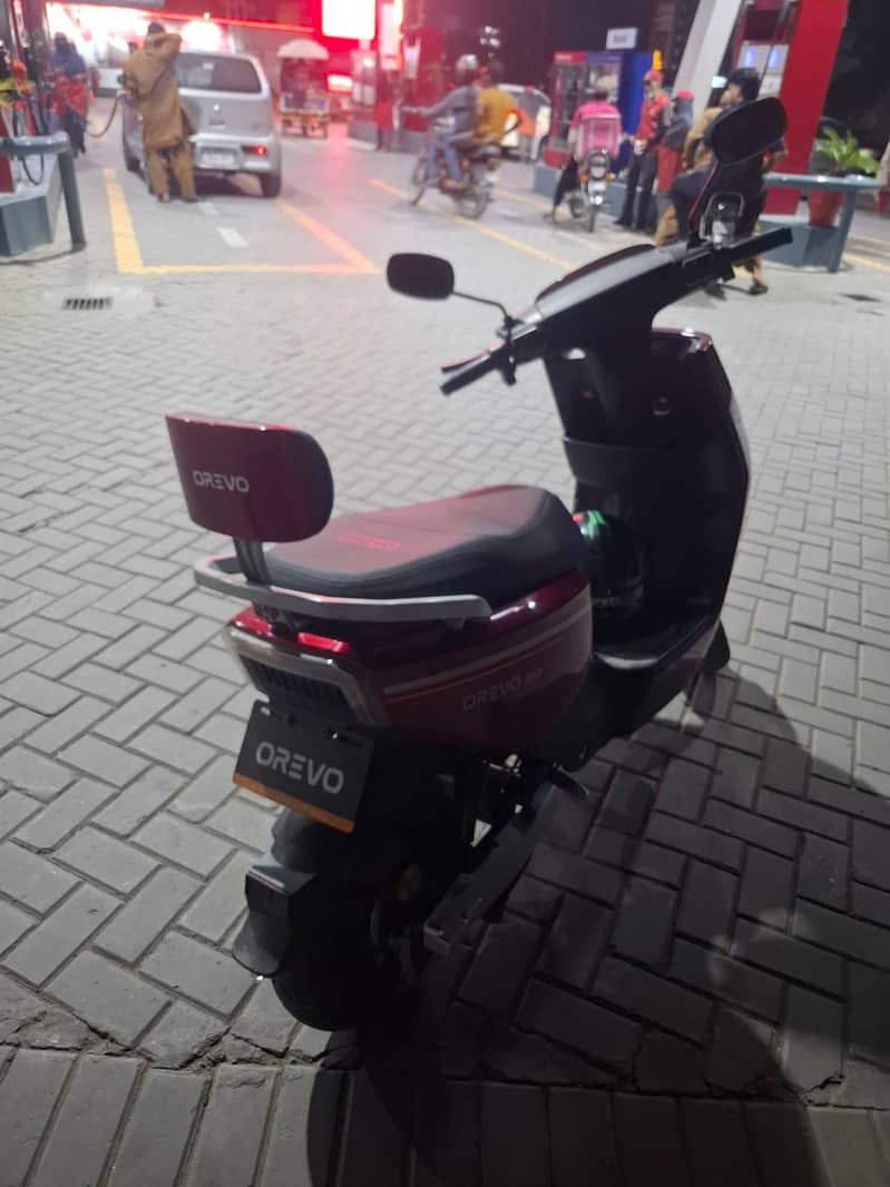 orevo b2 2