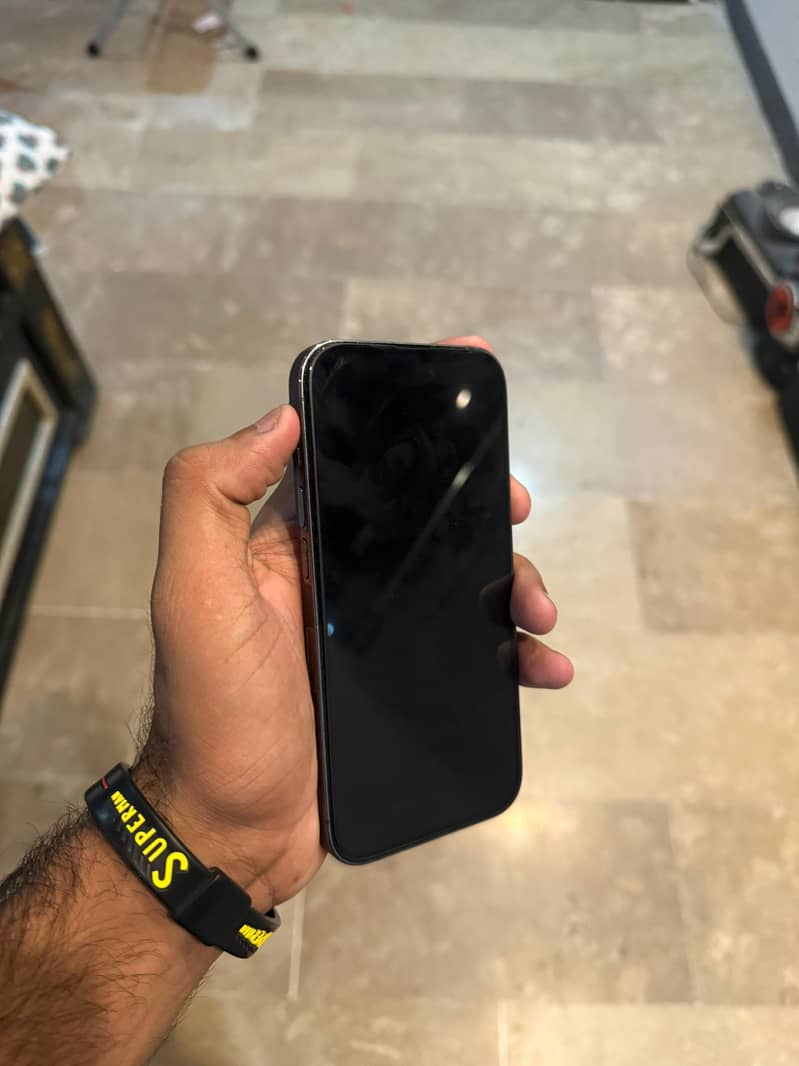 iphone 14 pro 0