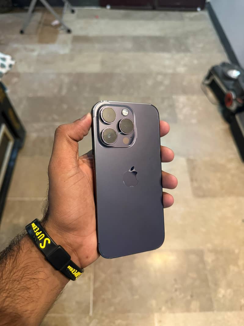 iphone 14 pro 1