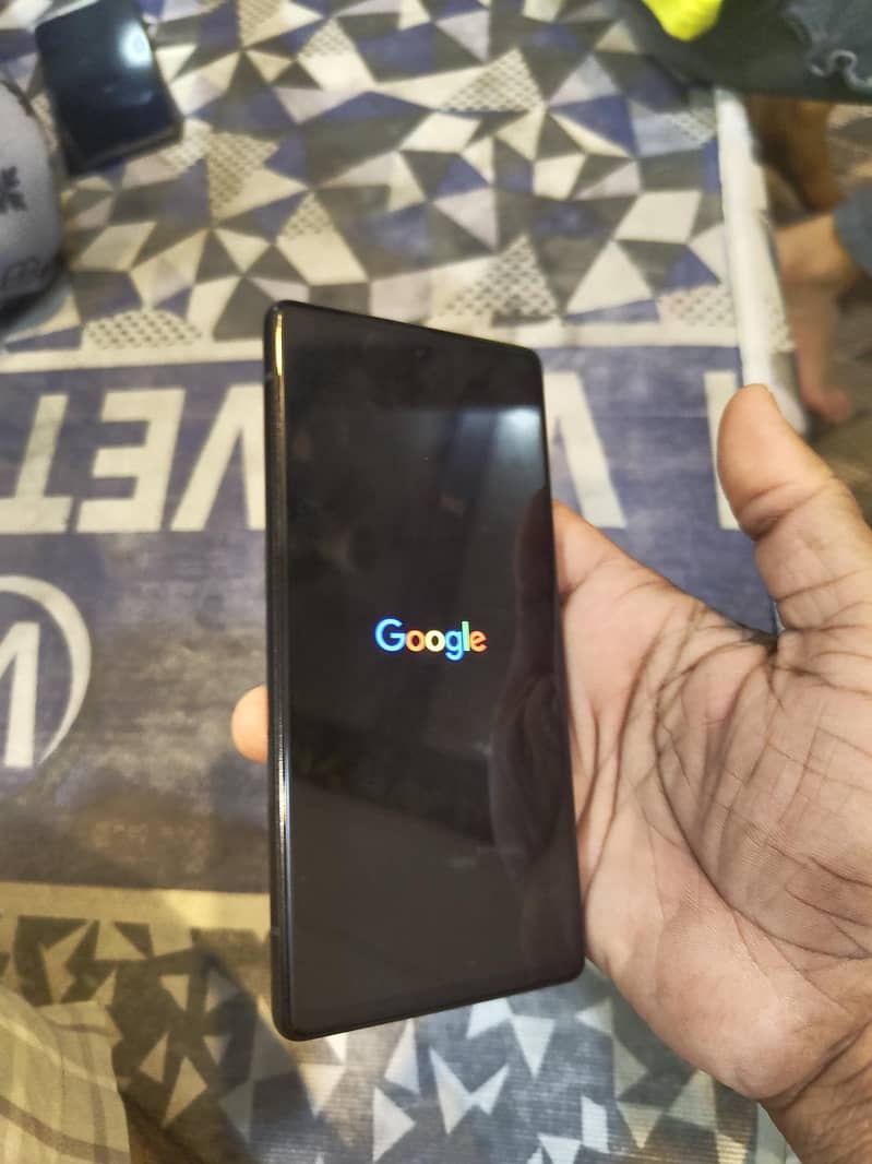 Google Pixel 6A 1