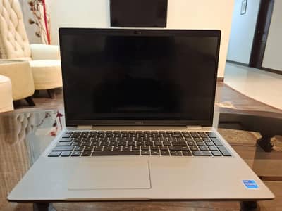 Dell Latitude 5521 – Intel Core i5 11th Gen, 16 GB Ram, 256 GB Nvme