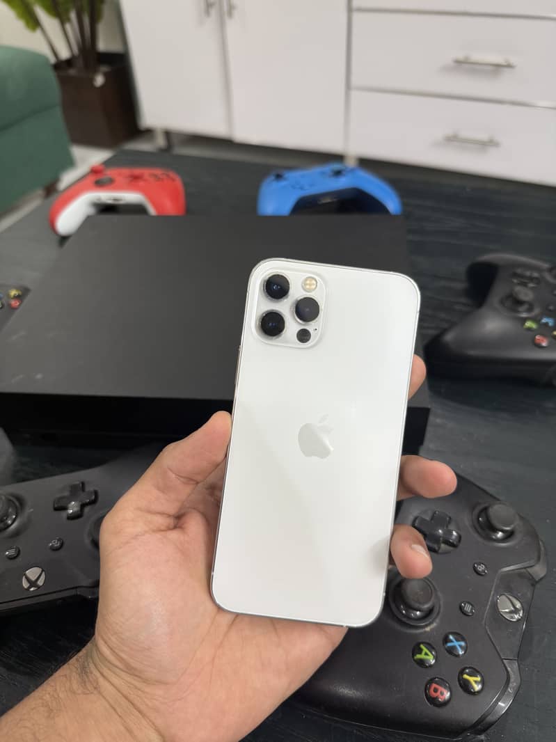 Iphone 12 Pro 1