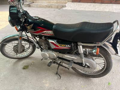 Honda CG125 | 2024 Model | Total Genuine