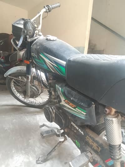 2019 model ha black Honda ha real copy ha sath engine ok ha