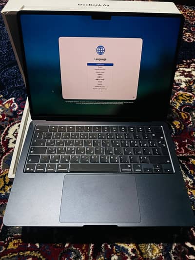 Brand New Apple MacBook Air M5 13” (16GB/512GB) warranty till 2027