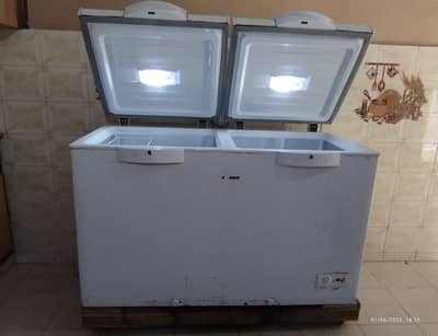 Dawlance twin fridge freezer model 91998 Signature
