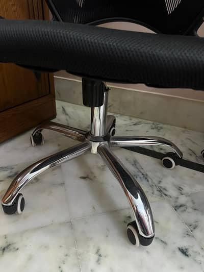Ergonomic Gaming Chair