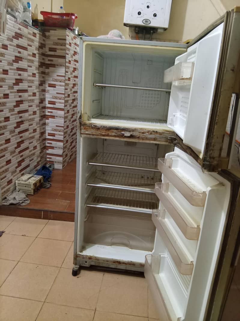Dawlance fridge 4