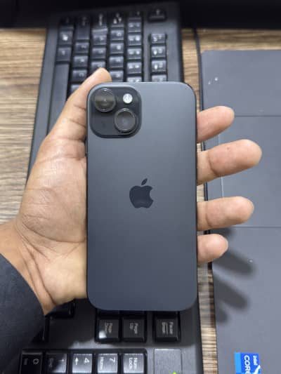 iPhone 15 128gb used water pack.