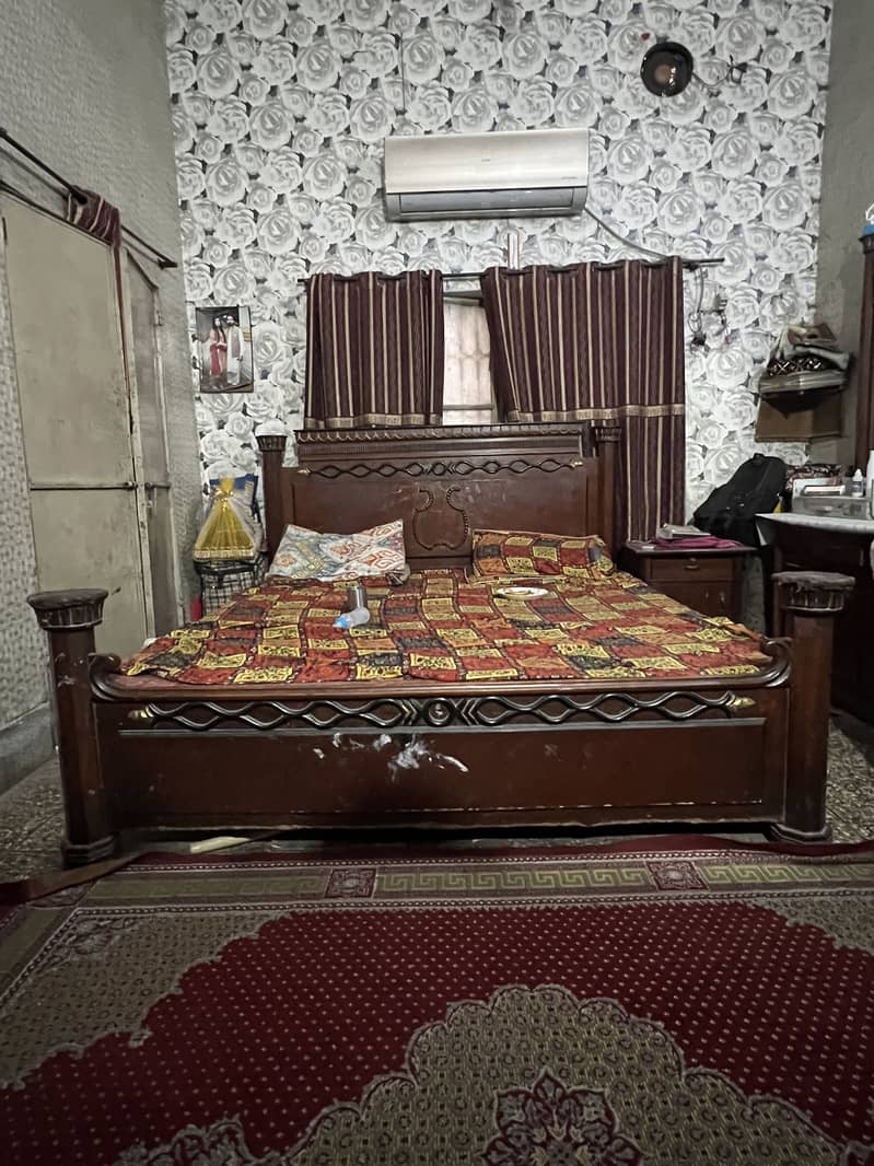 king size bed 3