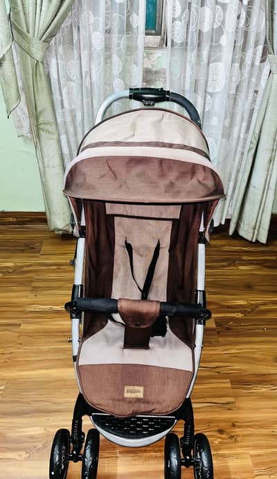 pram stroller important Uk brand 03342570647
