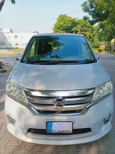 Nissan Serena for sale