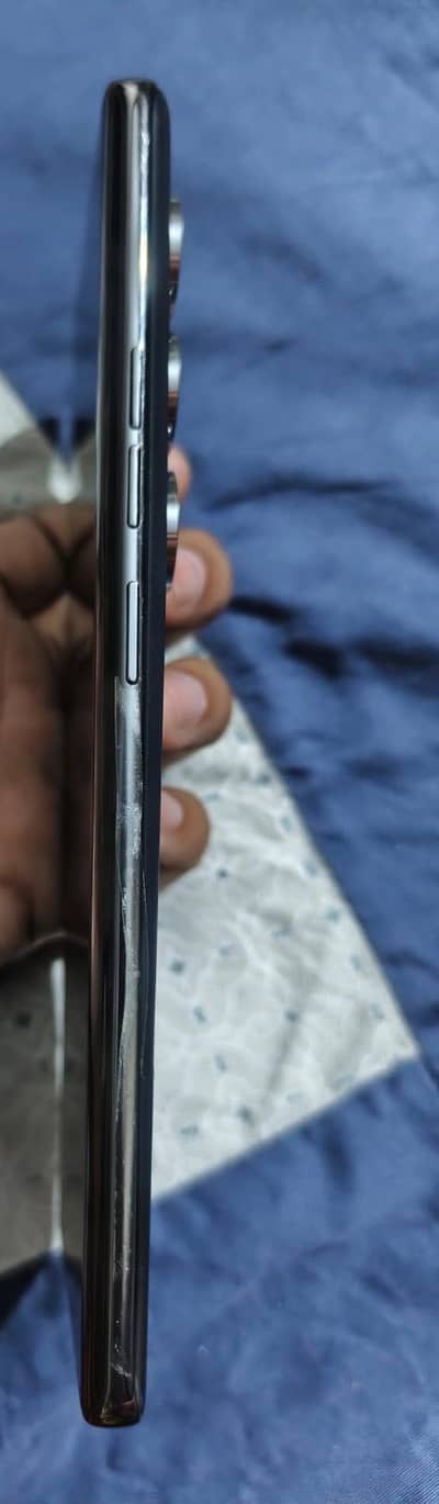 Tecno camon 40 pro