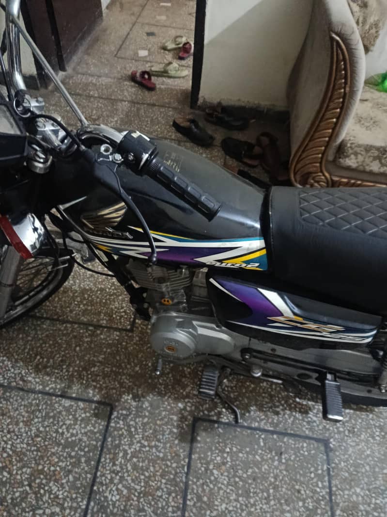 Honda 125 9