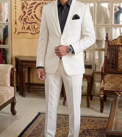 vip color hai 2 black and white colour