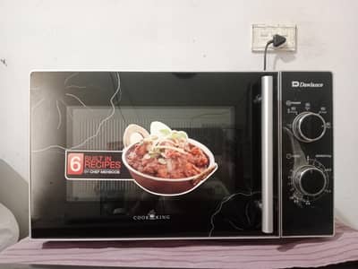 microwave oven