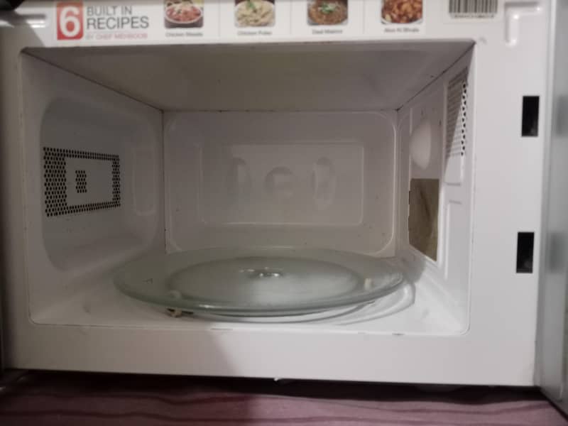 microwave oven 2