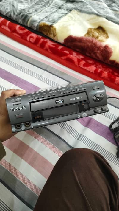 Tinwe CD Player with lot of free CD's
