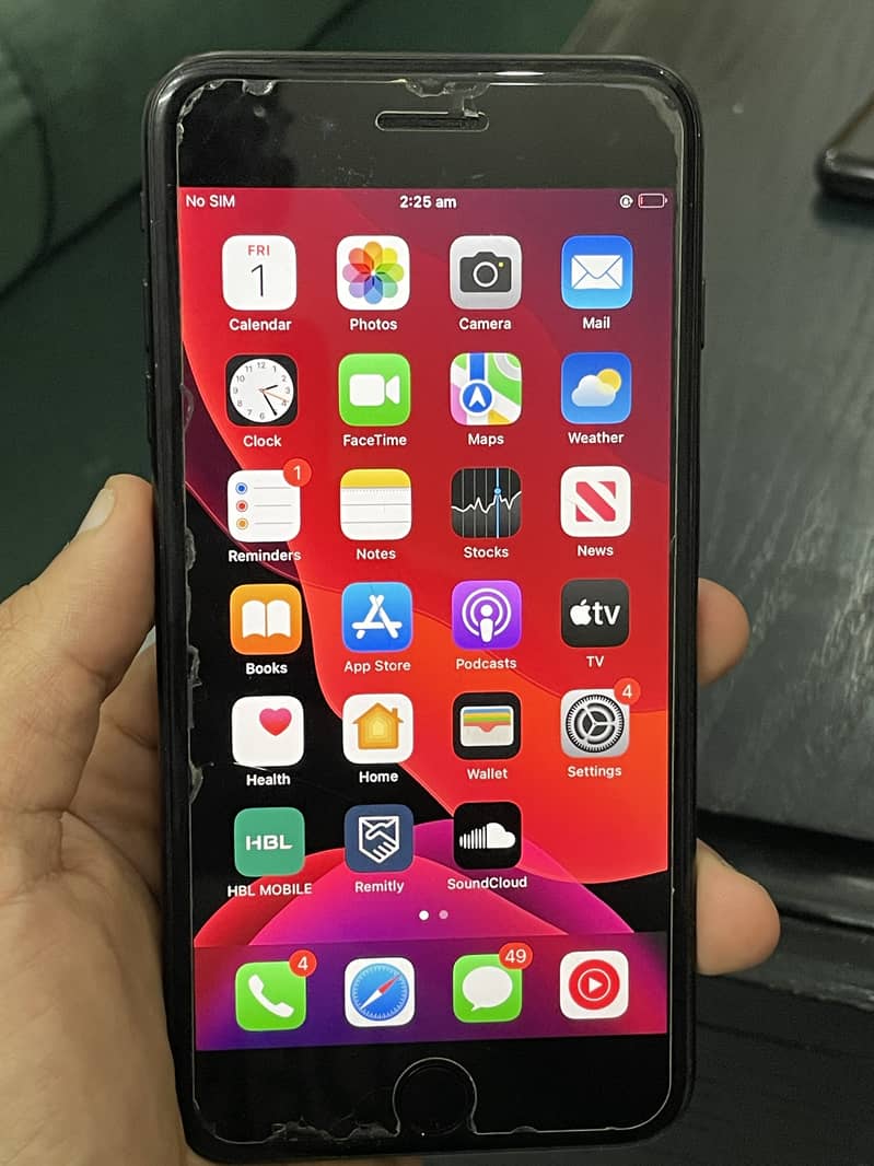 Apple iPhone 7 Plus 4