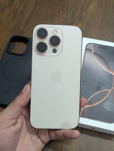 iphone 16 pro jv with box 10/10
