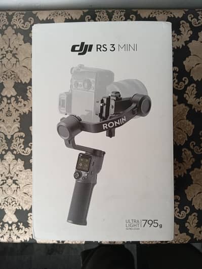 DJI Ronin RS3 Mini (with box)