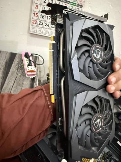Gaming Pc With Hight Demand Things Attached