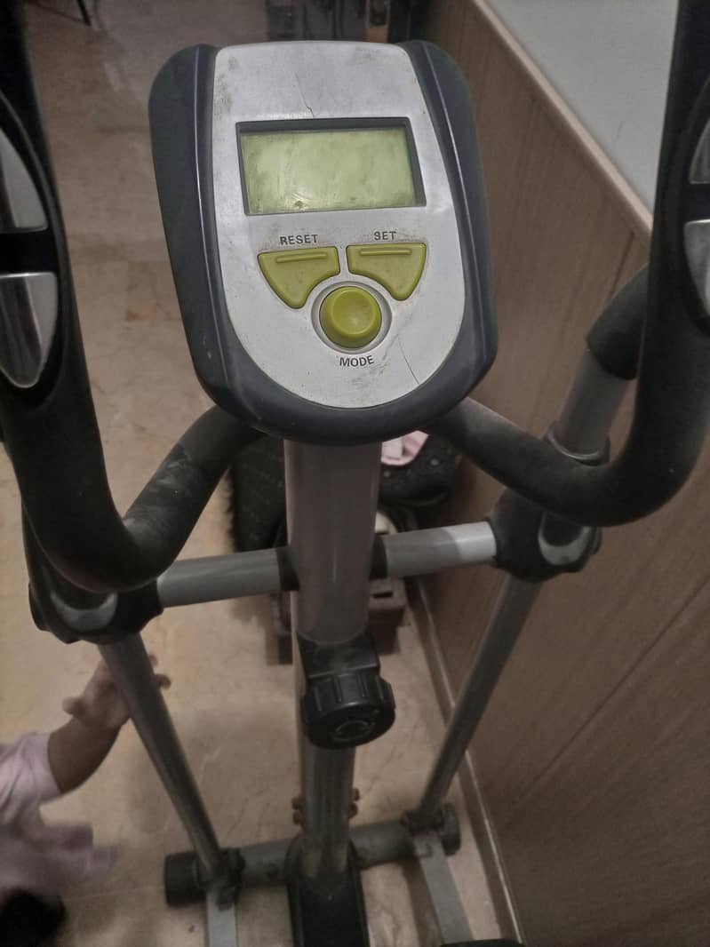 Exercise Cycle Slim Line 1