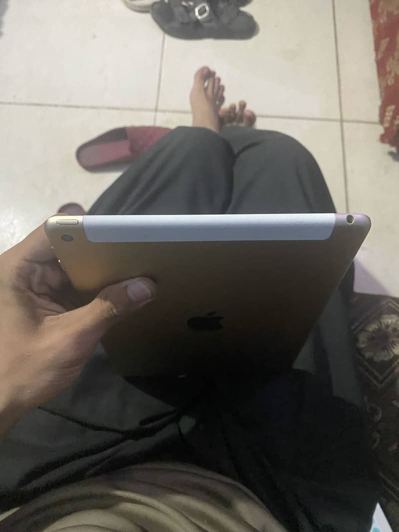 IPAD AIR 2 4