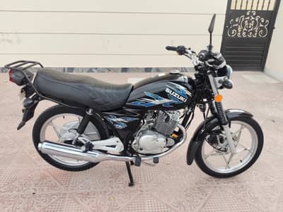 Suzuki GS 150se new condition 10/10