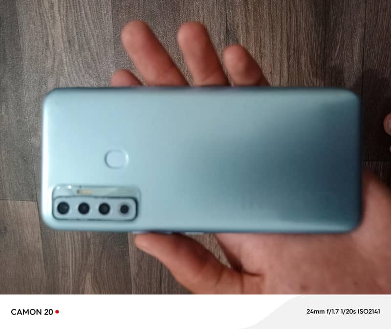 Tecon Camon 17 1
