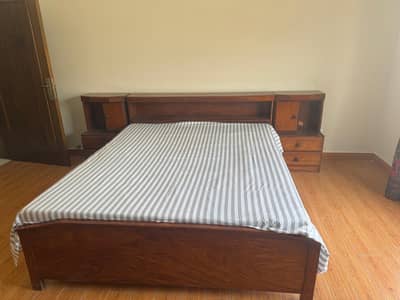 Bed Set | Wooden Bed | BedRoom Set I branded Bed Set | King size Bed