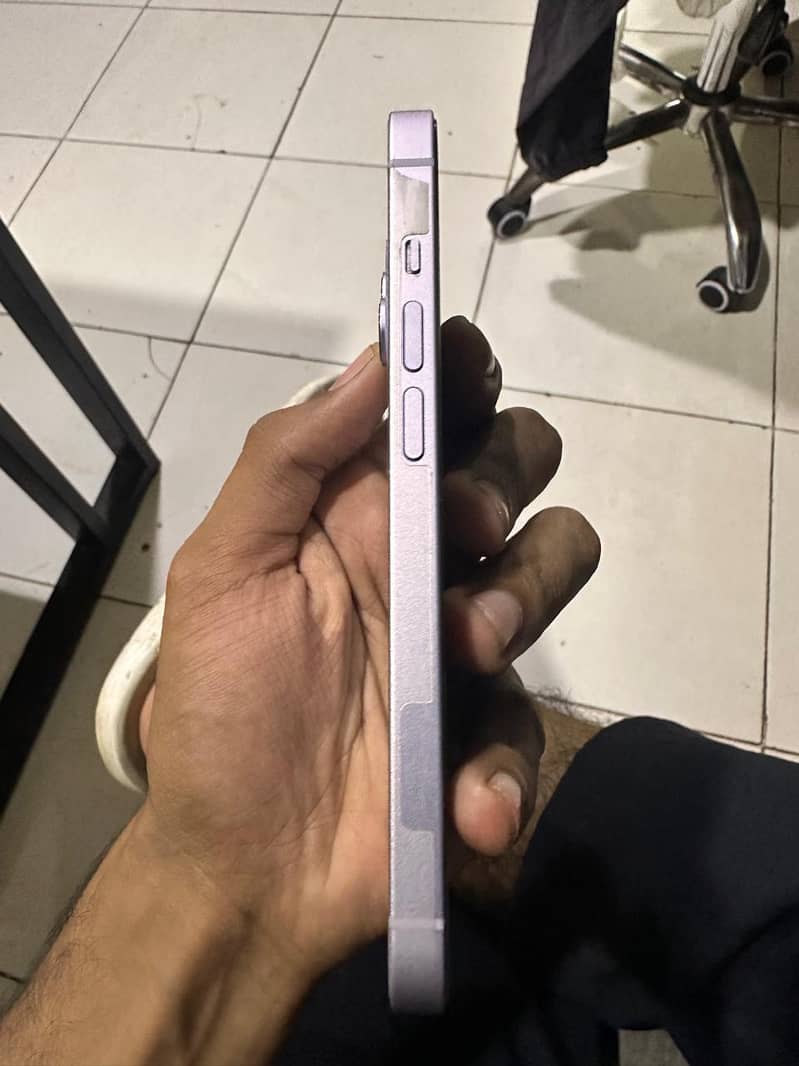 iphone 14 condition 10/10 1