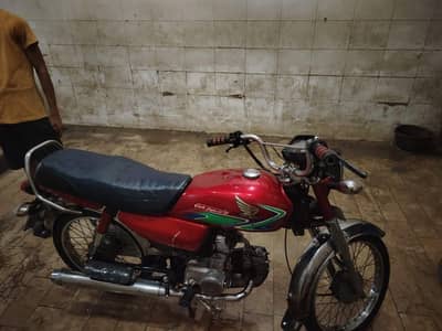 HONDA CD70 2017
